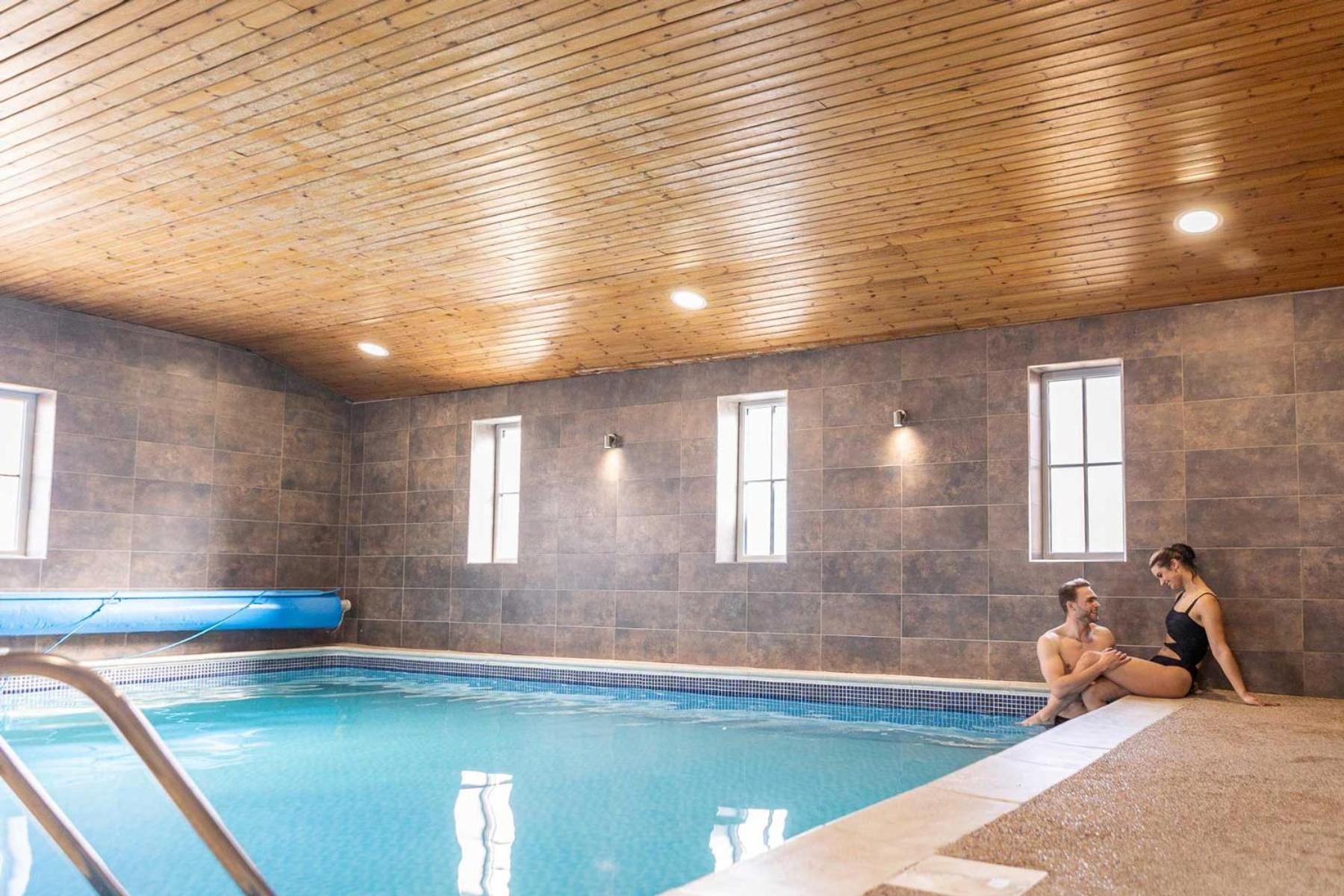 Killerby Old Hall With Hot Tub And Swimming Pool Scarborough Dış mekan fotoğraf